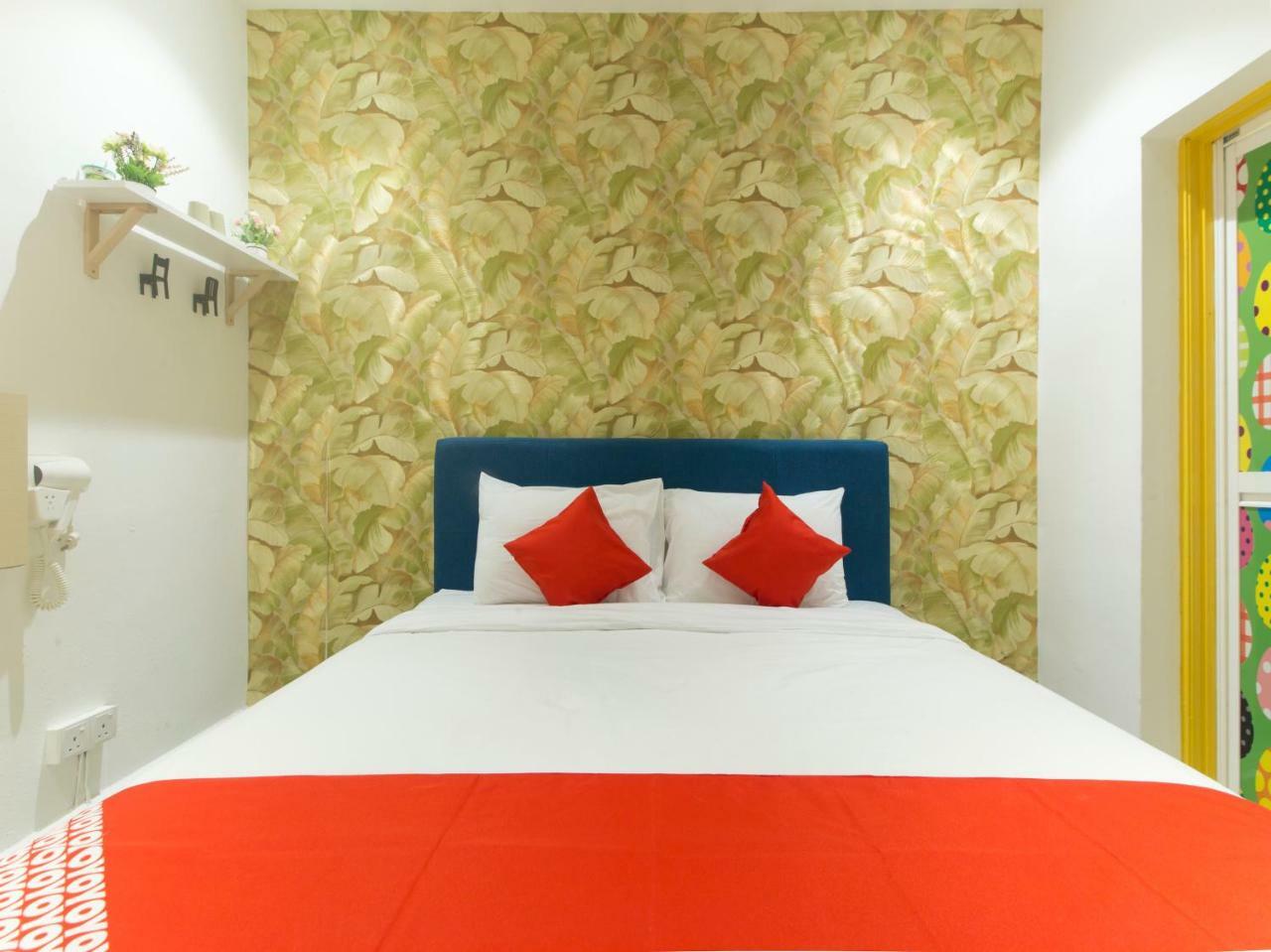 Oyo 90121 Summer House Bed & Cafe 吉隆坡 外观 照片