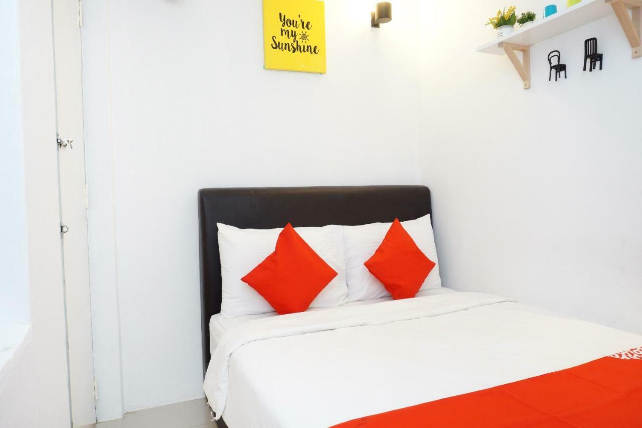 Oyo 90121 Summer House Bed & Cafe 吉隆坡 外观 照片